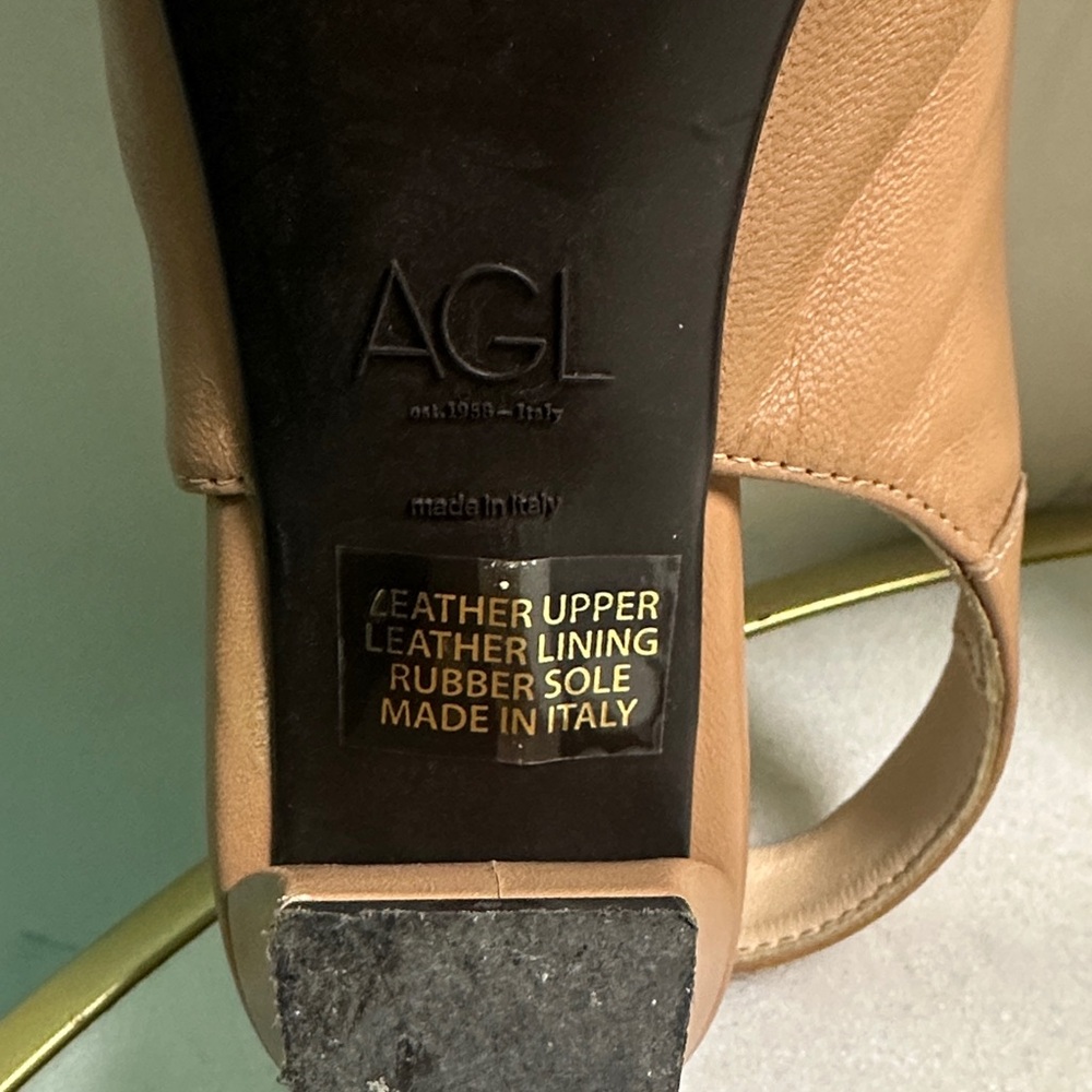 AGL Women's Tan Almond Toe with Slingback Adjustable Strap Block Heel size 38 - Picture 6 of 7